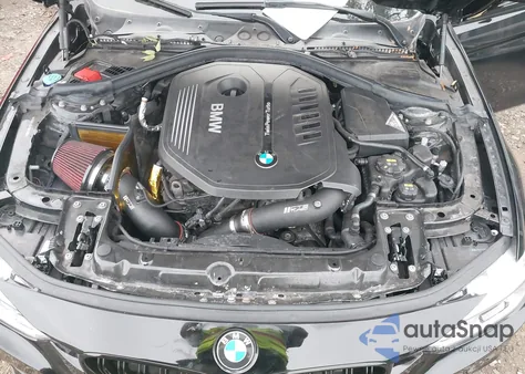 2018 BMW 340I z USA, uszkodzony, nr VIN WBA8B3C52JK843397